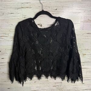Style keepers Black Lace  Top size xs bell sleeves
